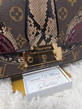 Louis Vuitton Monogramissime Pochette, Limited edition