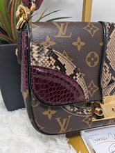 Louis Vuitton Monogramissime Pochette, Limited edition