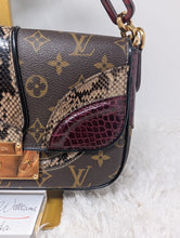Louis Vuitton Monogramissime Pochette, Limited edition