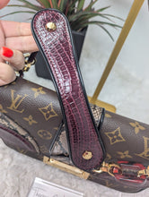 Louis Vuitton Monogramissime Pochette, Limited edition