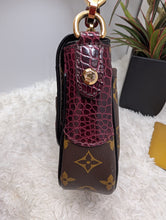 Louis Vuitton Monogramissime Pochette, Limited edition