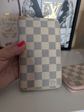 LOUIS VUITTON AZUR COMPACT ORGANIZER WALLET