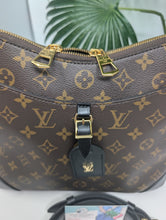 LOUIS VUITTON NOIR ODEON MM