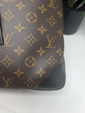 LOUIS VUITTON NOIR ODEON MM