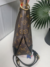 LOUIS VUITTON NOIR ODEON MM