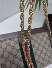 GUCCI OPHIDIA SUPREME CHAIN STRAP SHOULDER BAG