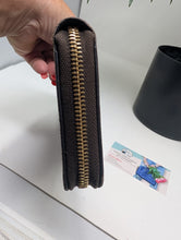 LOUIS VUITTON DE ZIPPY WALLET
