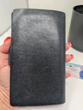 CHANEL BLACK CAVIAR BIFOLD KISS LOCK WALLET