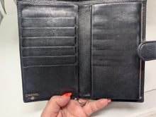 CHANEL BLACK CAVIAR BIFOLD KISS LOCK WALLET