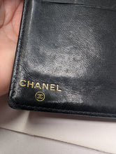 CHANEL BLACK CAVIAR BIFOLD KISS LOCK WALLET