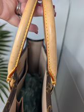 LOUIS VUITTON MONOGRAM SAC PLAT