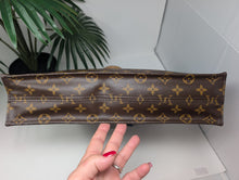 LOUIS VUITTON MONOGRAM SAC PLAT