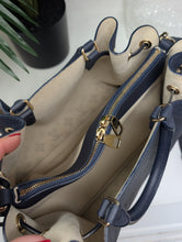 LOUIS VUITTON BELLA - NAVY BLEU MARINE