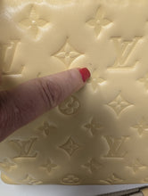 LOUIS VUITTON COUSSIN PM