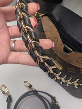 LOUIS VUITTON TWINNY