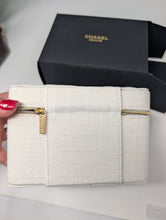 CHANEL GWP IVORY BEAUTE COSMETIC/TOILETRY CASE, NEW IN BOX
