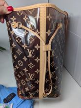 LOUIS VUITTON LIMITED RESORT "CITIES" SPECIAL COLLECTION TAORMINA ITALY - ONLY 50 SOLD - NEVERFULL GM, POUCH & TOWEL, BRAND NEW