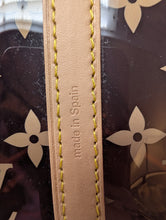 LOUIS VUITTON LIMITED RESORT "CITIES" SPECIAL COLLECTION TAORMINA ITALY - ONLY 50 SOLD - NEVERFULL GM, POUCH & TOWEL, BRAND NEW