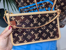 LOUIS VUITTON LIMITED RESORT "CITIES" SPECIAL COLLECTION TAORMINA ITALY - ONLY 50 SOLD - NEVERFULL GM, POUCH & TOWEL, BRAND NEW