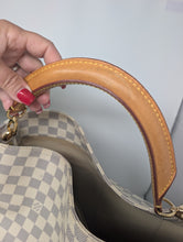 LOUIS VUITTON AZUR SOFFI