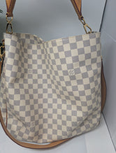 LOUIS VUITTON AZUR SOFFI