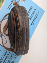 LOUIS VUITTON SENLIS CROSSBODY