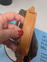 LOUIS VUITTON SENLIS CROSSBODY