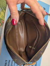 LOUIS VUITTON SENLIS CROSSBODY