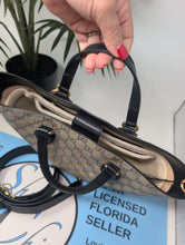 GUCCI GG SUPREME BEES SMALL SHOPPER TOTE, EXCELLENT