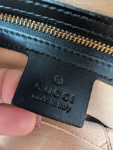 GUCCI GG SUPREME BEES SMALL SHOPPER TOTE, EXCELLENT