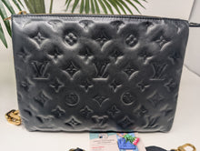 LOUIS VUITTON BLACK COUSSIN PM, VERY EXCELLENT