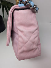 CHANEL 19 OMBRE DENIM PINK BLUE MED/LG, LIKE NEW, LIMITED 2024 CRUISE COLLECTION