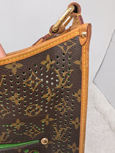 LOUIS VUITTON MONOGRAM MUSETTE SALSA, GREEN, CROSSBODY