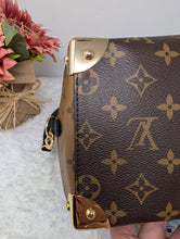 LOUIS VUITTON MONOGRAM TRUNK SPEEDY 25 BANDOLIERE, LIKE NEW