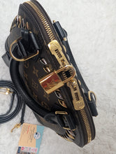 LOUIS VUITTON ALMA BB, METAL STONES LIMITED EDITION, CROSSBODY