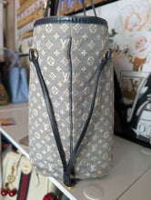 LOUIS VUITTON BLUE MINI LIN NEVERFULL MM
