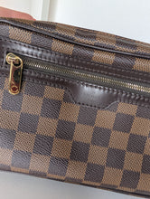 LOUIS VUITTON DE BILLETS