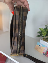 LOUIS VUITTON DE BILLETS