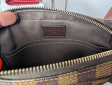 LOUIS VUITTON DE BILLETS