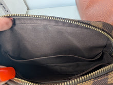 LOUIS VUITTON DE BILLETS