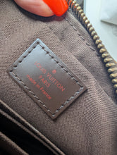 LOUIS VUITTON DE BILLETS