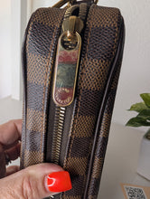 LOUIS VUITTON DE BILLETS
