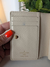 LOUIS VUITTON LIMITED WILD AT HEART CLEA WALLET