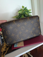LOUIS VUITTON MONOGRAM FELICIE WITH INSERTS