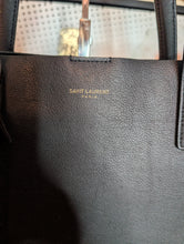 SAINT LAURENT BLACK LEATHER SHOPPING TOTE WITH POUCH