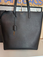 SAINT LAURENT BLACK LEATHER SHOPPING TOTE WITH POUCH