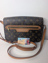 LOUIS VUITTON MONOGRAM ST GERMAIN GM 28 CROSSBODY, EXCELLENT