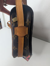 LOUIS VUITTON MONOGRAM ST GERMAIN GM 28 CROSSBODY, EXCELLENT