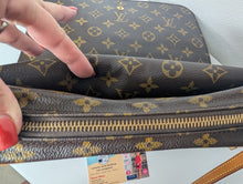 LOUIS VUITTON MONOGRAM ST GERMAIN GM 28 CROSSBODY, EXCELLENT