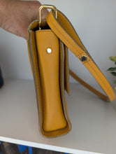 LOUIS VUITTON CITRINE EMPREINTE FASCINANTE BAG